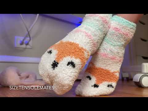 Fuzzy fox socks + sweaty slippers - FEET ASMR