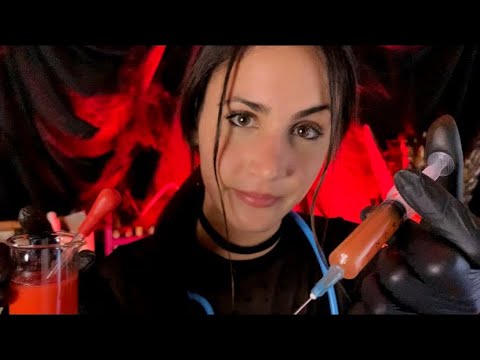 Scienziata sperimenta su di te 🧪 | ASMR ITA | Mad Scientist Roleplay