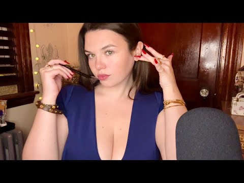 ASMR | Relaxing Skin Scratching and Brushing ✨