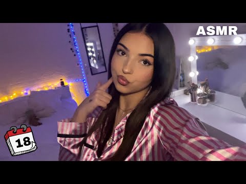 #ASMR - 🎄ROOM TOUR 🎄 - The ASMR Index