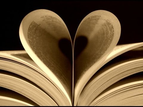 ASMR Español [Spanish ASMR]: Lectura susurrada por el Día Internacional del Libro [Whisper]