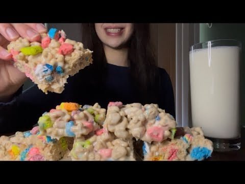 ASMR HOMEMADE GOOEY LUCKY CHARMS KRISPY TREATS