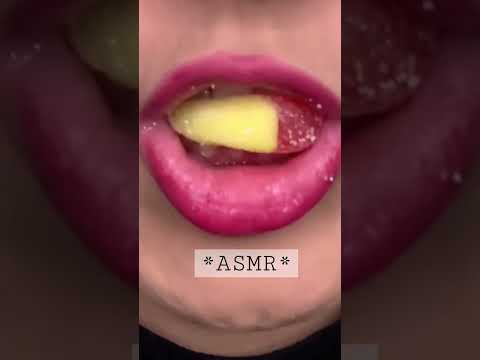 Food ASMR (gummy) #asmr #asmreating #asmrsounds #lips #shorts #asmrfood #foodasmr #asmrcomiendo