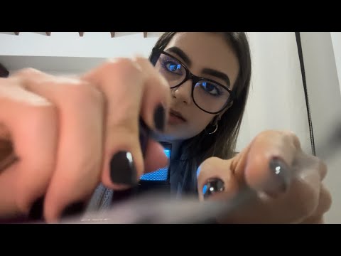 ASMR// Roleplay applying you fake lashes (visual triggers & talking)