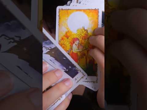 Tarocchi 🌞 il mio nuovo mazzo #asmr guarda il video completo ❤️