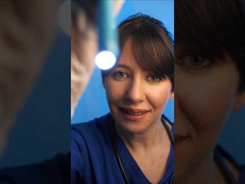ASMR Médecin • Test de la lumière 🔦