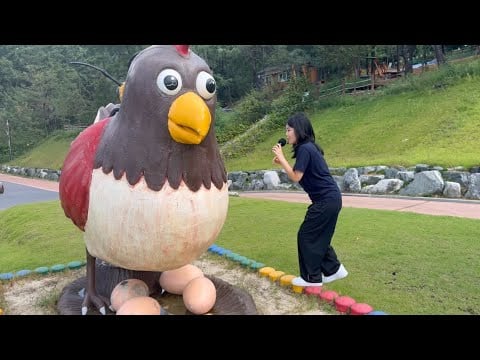 ASMR WITH CHARACTER 🐔 500+ tapping, scratching 🟨