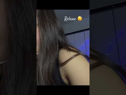 Relaxe em 3,2,1… 😴 Sussurros & Hand Movements para Dormir #shortsasmr #shorts