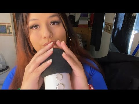 Asmr Microphone Sounds with Foam Cover ✨👐🏼🎙️ #asmrfyp #asmrsounds #asmrmicrophone #asmrcommunity 