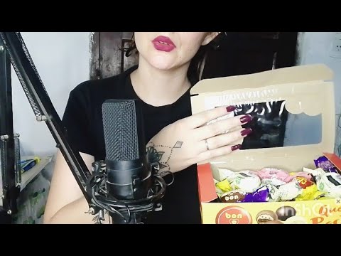 ASMR//comiendo bombones rellenos 🍒