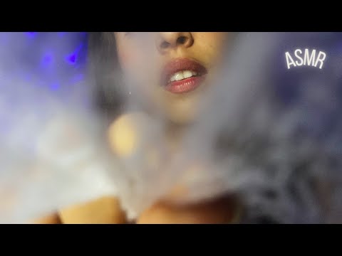 ASMR: TEM ALGUMA COISA NO SEU ROSTO (teia de aranha)