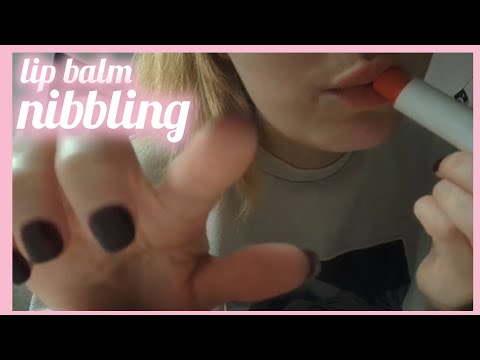 lofi asmr | lip balm nibbling 😋 [putting on lipstick wrong]