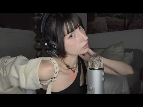 ASMR ᛝ bare mic scratching, lotion + random triggers for sleep