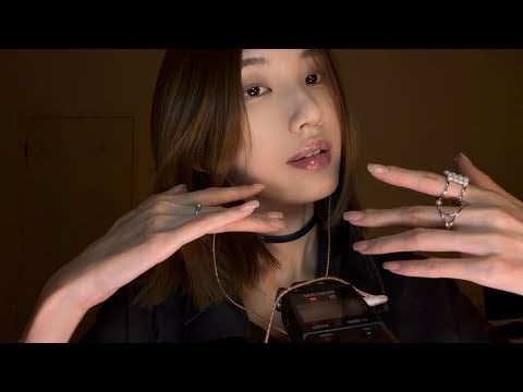 ASMR Bread Squeezing 🍞 Long Fingers & Soft Squishy Sounds | Let’s Squeeze Together ♡