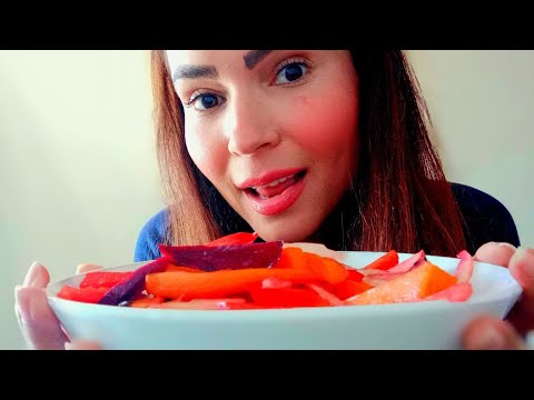 ASMR CRUNCHY EATING SOUNDS | SATISFYING CHEWING AND CRUNCHING SOUNDS OF FRESH SALAD 🥗