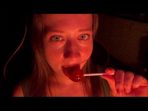 ASMR || Unpacking and tasting a strawberry lollipop 🥰🍭