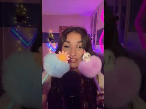 ASMR : focus le bleu ou le violet?