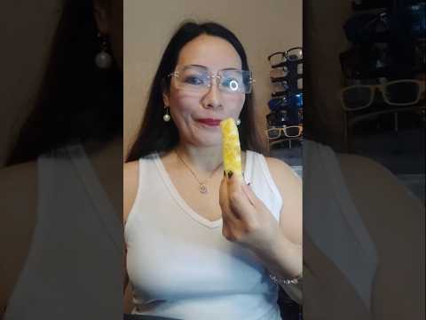 ONE  BITE JUICY PINEAPPLE #everyone #mukbang #shortsfeed #pineapple #eatingshow