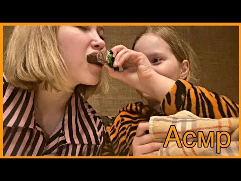 НЕ АСМР ЧЕЛЛЕНДЖ С СЕСТРОЙ УГАДАЙ ЕДУ | CHALLENGE WITH SISTER