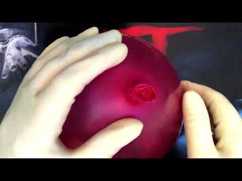 BALLOON  🎈 SQUEAK 👈  TIGHT RUBBER GLOVES 👉  IT 👅  [[ASMR]]