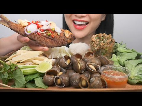 CRYSTAL ICE PLANT + ESCARGOT (ASMR THAI FOOD DELICACY) EATING SOUNDS LIGHT WHISPERS | SAS-SMR