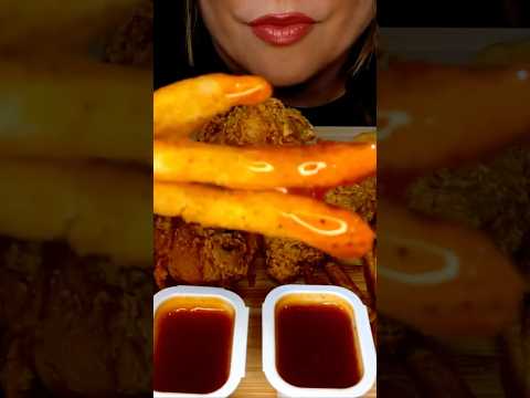 Popeyes fries are OUT of this world #asmr #fries #eating #mukbang