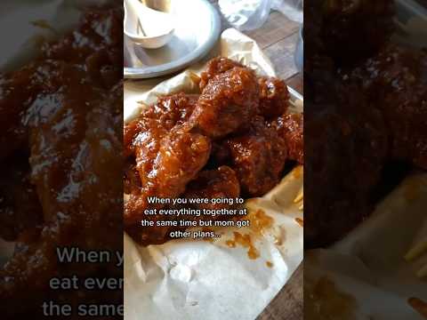 KOREAN FRIED CHICKEN FEAST! #shorts #viral #mukbang