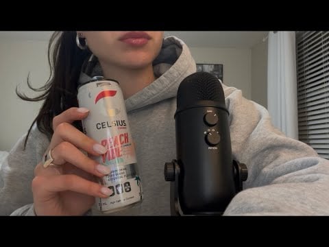 ASMR unpredictable trigger assortment 😙 (fast tapping, gripping, scratching)