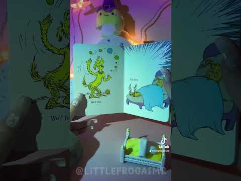 ASMR BEDTIME STORY 📚😴#asmr #satisfying #tingles #cute #bedtimestories #reading #drseuss #books
