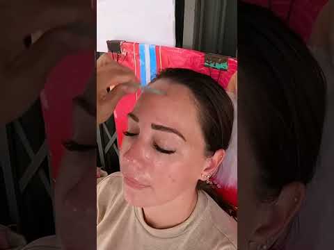 Masaje facial callejero 😳 #beauty #skincare #guashamassage