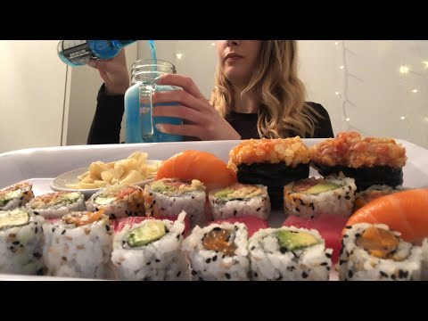 ASMR / MUKBANG EATING SUSHI 🍣