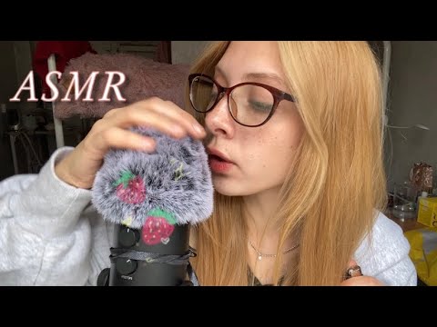 asmr в общаге от молоденькой студенточки 😈💢 звуки рта и массаж мозга!!