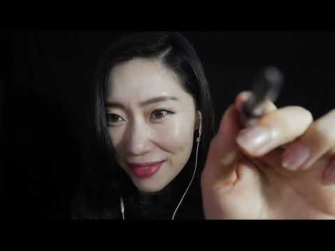 ASMR l Fake Friend Does Your Makeup l 가짜친구의 화장... 맙소사...