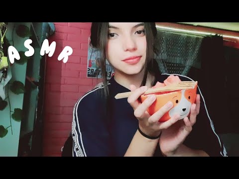 ASMR en ESPAÑOL | comiendo sandia 🍉 (crujiente y jugosita💦)