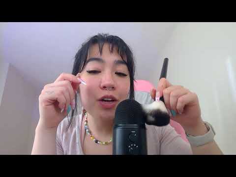 ASMR AO VIVO | Sussurros e gatilhos no microfone (parte 2)