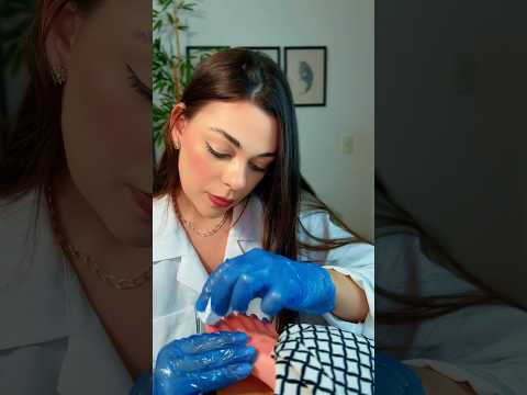 POV: cuidando da sua unha encravada #asmr #asmrsounds #shorts #humor