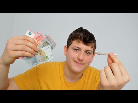 ASMR 10 Things i Can't Live Without ( Money,Phone, We*d & MORE! )