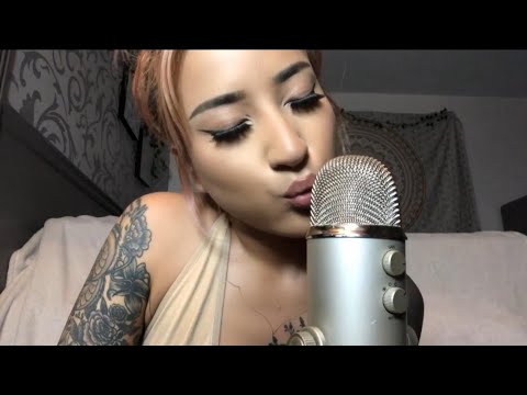 ASMR Kisses 💋