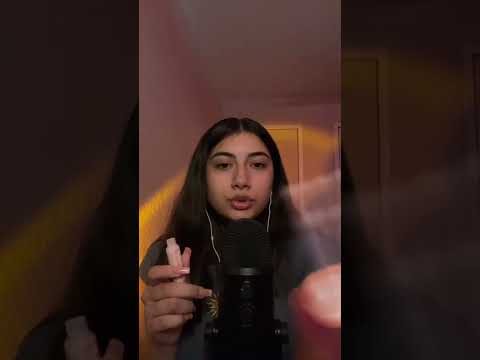 ASMR | lip serum pumping & application