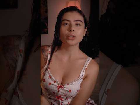Tu roomie te cuenta su secreto 🫢 ASMR roleplay #vicoasmr #asmr #asmrvideo