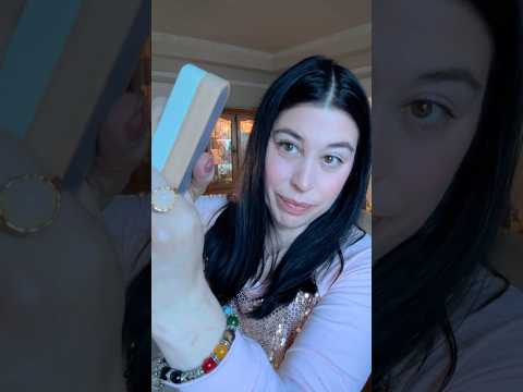 ASMR: Straightening Your Hair. (With Wooden Flat Iron) 👩🏻 #asmr #visualtingle ￼