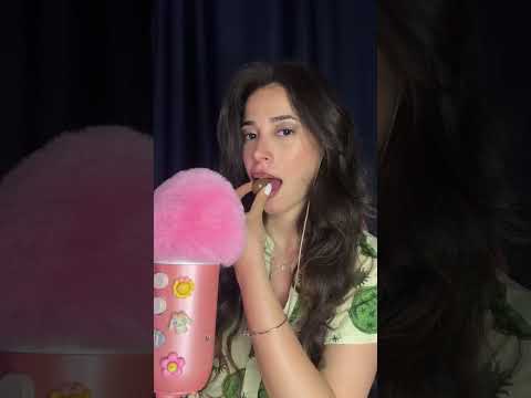 🍫🍓 ÇİKOLATALI KIRMIZI MEYVE DRAJELERİ #asmr #food #asmreating