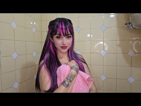 SOY TU NIÑERA Y TE VOY a AYUDAR A BAÑARTE🫠asmr /roleplay 