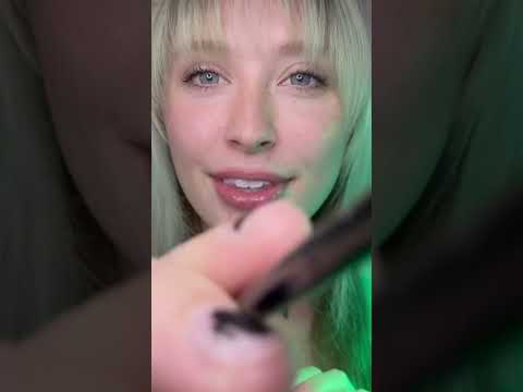 Spit Paintin’ #asmr #tingles #triggersforsleep #asmrsounds #asmrcommunity #relaxing #asmrvideos