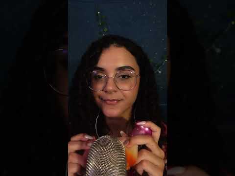 ASMR- Pincel no mcirofone