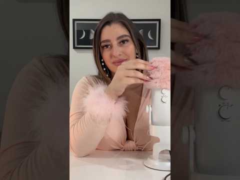 Scratching My Blue Yeti Mic 🩷 #asmr #asmrsounds #asmrvideo