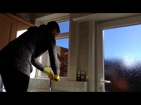 ASMR Mummy cleans the Kitchen Window Wearing Yellow Rubber Gloves