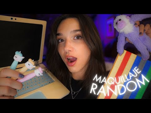 ASMR Te Maquillo con OBJETOS RANDOM ✨Atención Personal✨