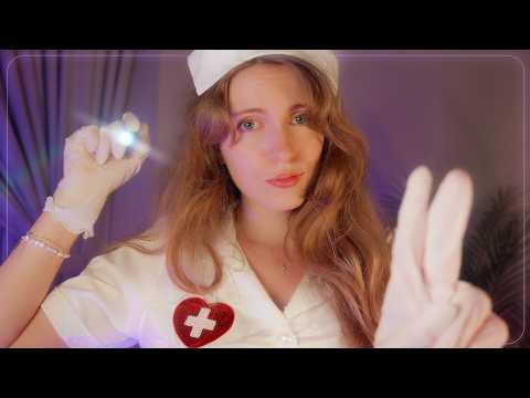 ASMR ENFERMERA te CUIDA ❤️ EXAMEN de la VISTA en la CAMA del Hospital 🏥