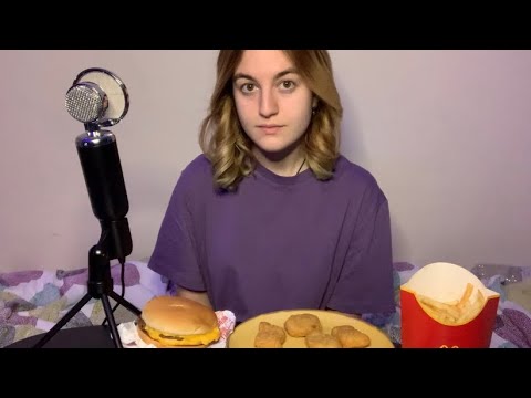 Eating MCDONALD 🍟🍔 (mukbang asmr ita) || Luvilè ASMR